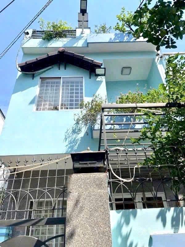 Nhà giá rẻ ở phú nhuận  cn 67m2  sổ vuông vức  ngang 4.75m