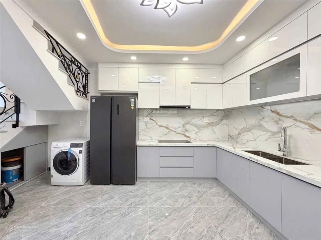 Siêu phẩm xây & sổ mới vuông đẹp khu cực vip phường phú nhuận