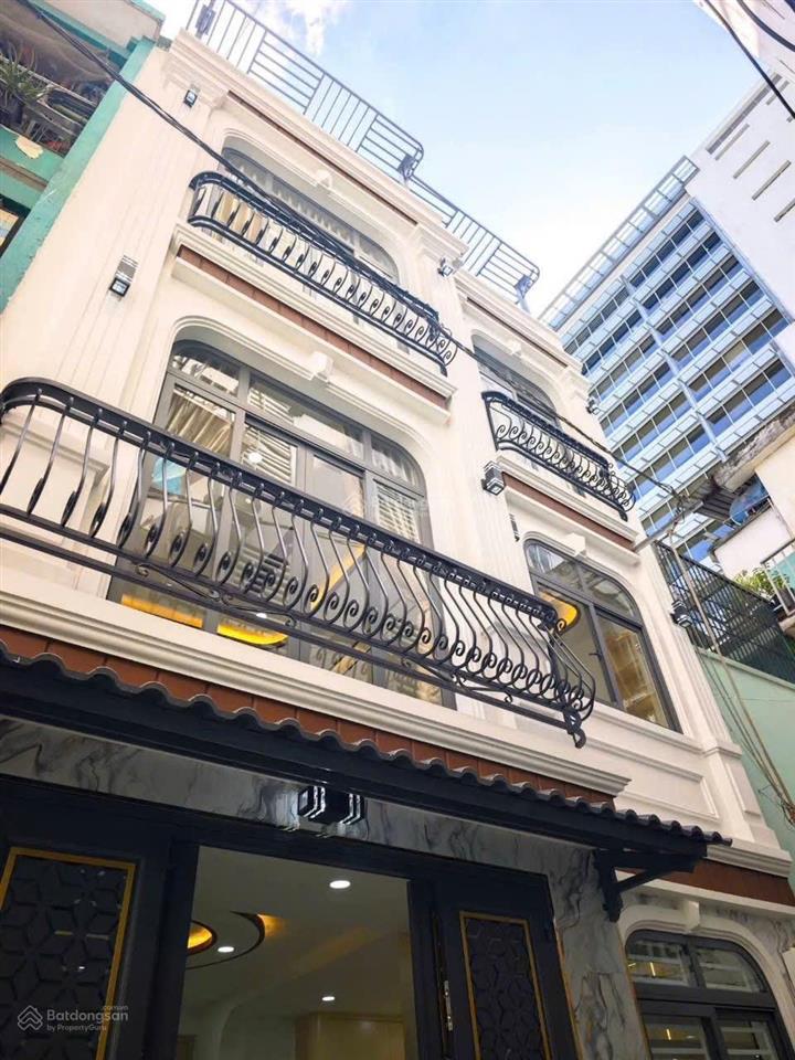 Sát mặt tiền khu vip nguyễn văn trỗi  trương quốc dung giá tốt