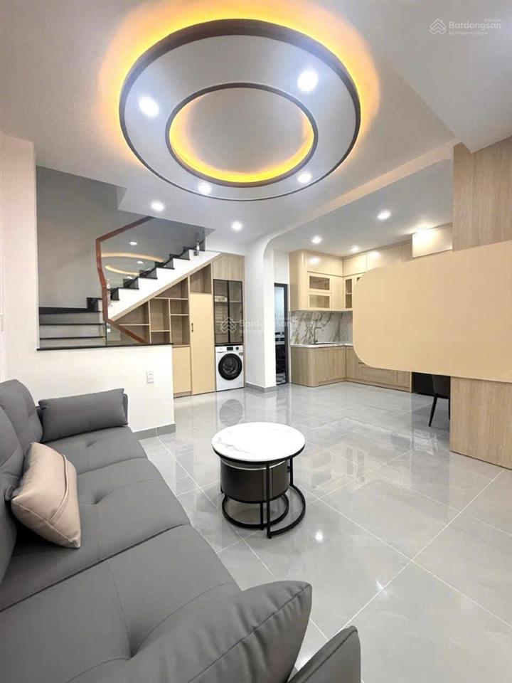 Sát mặt tiền khu vip nguyễn văn trỗi  trương quốc dung giá tốt