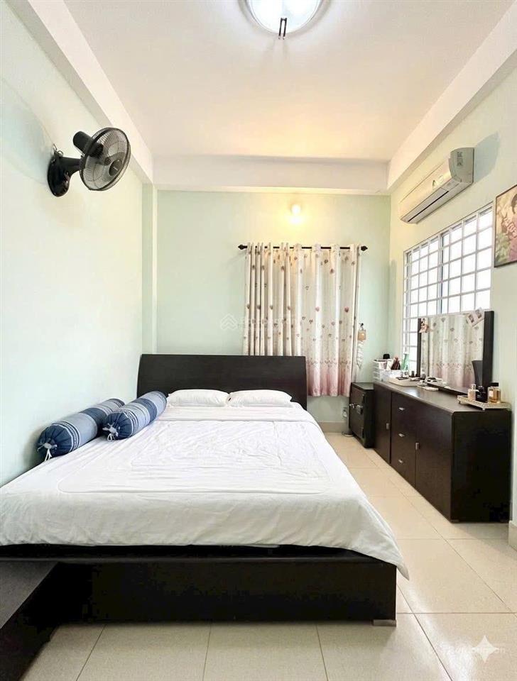 Thời điểm bđs đứng nên chủ mới bán giá rẻ như vậy