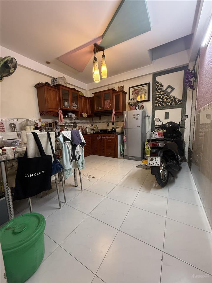 Siêu phẩm chính chủ 5 tầng giá rẻ tại tt quận 3