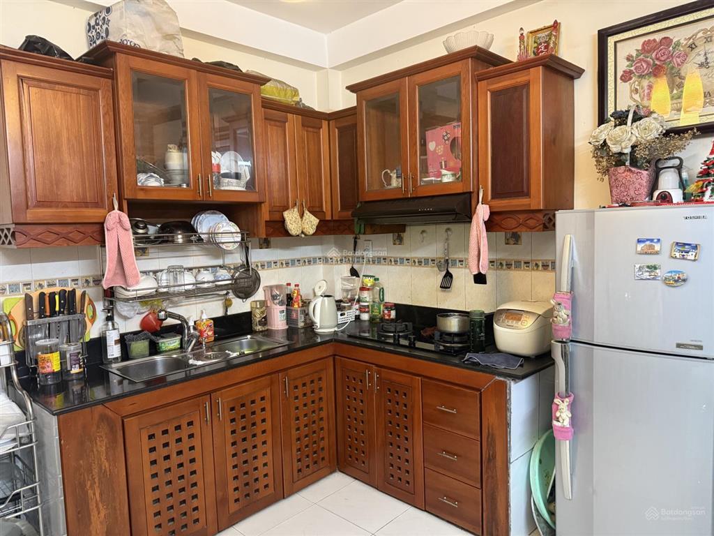 Siêu phẩm chính chủ 5 tầng giá rẻ tại tt quận 3