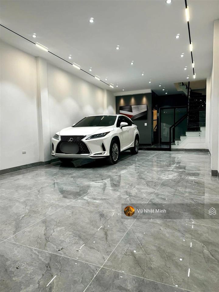 Siêu phẩm việt hưng,long biên 60m, mặt tiền rộng, 7 tầng hiện đại thang máy gara 2 ô tô vị trí tâm