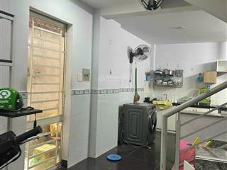 Hẻm lớn vạn kiếp phan xích long ngang 4m dài 10m 2 lầu 3pn bán nhanh 6.5 tỷ