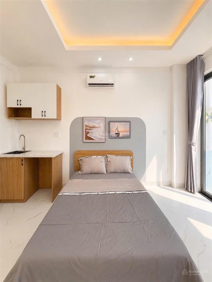 Nhà 5 tầng 7pn thu nhập 50tr/tháng ngang 4m dài 14m nội thất cao cấp phường 6 bình thạnh nhỉnh 8tỷ