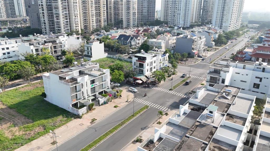 Nhà đẹp tiện kinh doanh, ở ngang 7m dài 23m vũ tông phan nguyễn hoàng chỉ 37 tỷ