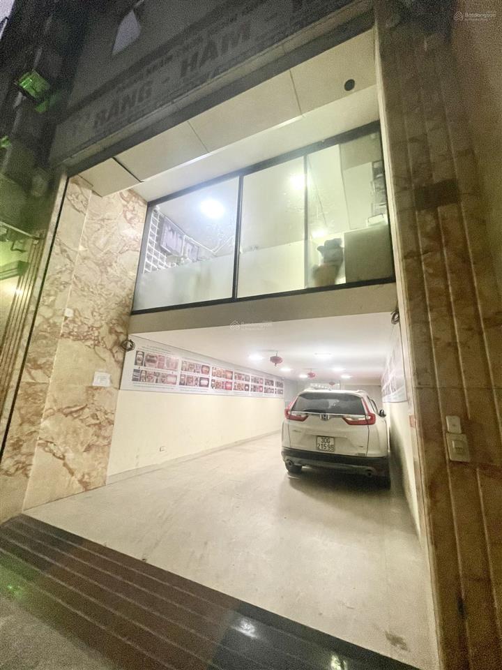 Bán gấp toà nhà 125m 9 tầng thang máy, gara ô tô, 10m ra mặt phố, làm vp cực đẹp tại trường chinh.