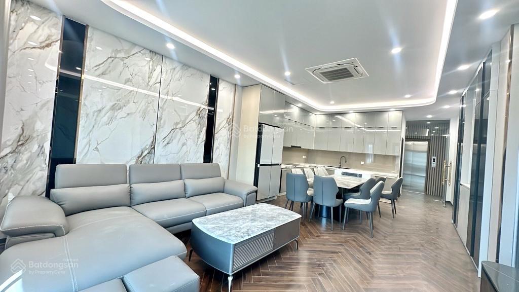 Bán nhà giá cạnh tranh đống đa 60m2 xây mới thang máy thoáng sáng gần phố tặng nội thất tiền tỷ