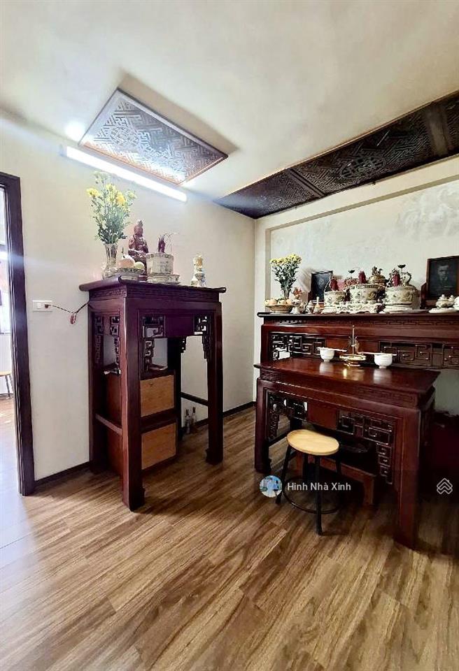 Bán biệt thự 6 tầng thang máy royal city, thông sàn vỉa hè rộng kinh doanh, khu vực ở cưc sướng