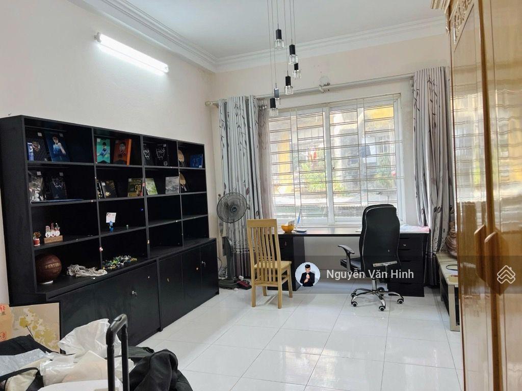 Bán nhà nguyễn trãi thanh xuân đầu ngã tư sở 42m 5 tầng dân xây kiên cố vị trí đẹp giá 9 tỷ