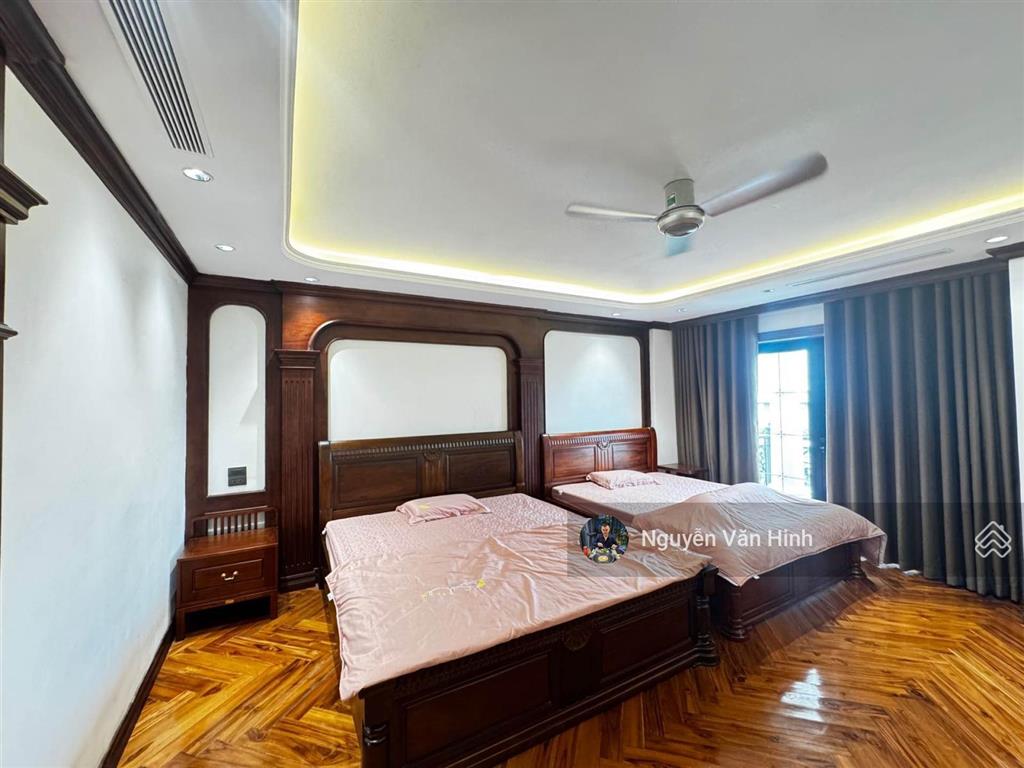 Bán nhà phố hào nam đống đa gara ô tô diện tích rộng như biệt thự, ở sướng, giá rẻ, chỉ hơn 30 tỷ