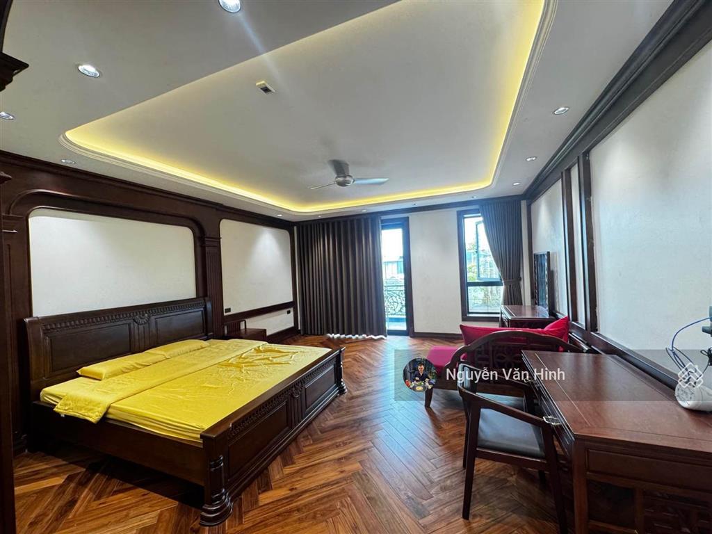 Bán nhà phố hào nam đống đa gara ô tô diện tích rộng như biệt thự, ở sướng, giá rẻ, chỉ hơn 30 tỷ