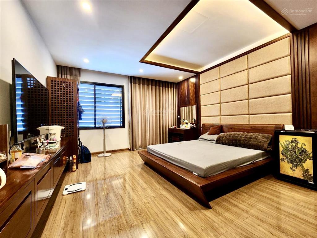 Bán gấp nhà hào nam đống đa 105m2 7tầng thang máy ô tô tránh thông kinh doanh giá chỉ hơn 30 tỷ