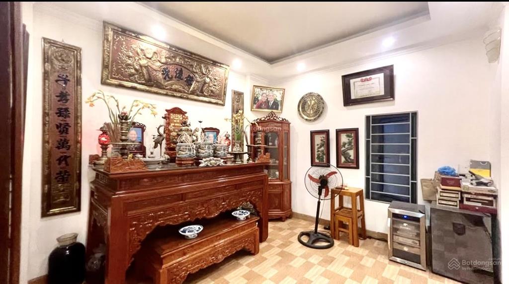 Chính chủ cần bán gấp nhà thái thịnh đống đa 41m2 5 tầng tự tay xây tâm huyết, còn mới đẹp chỉ 8tỷ.
