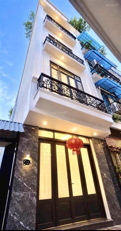 Chính chủ cần bán gấp nhà thái thịnh đống đa 41m2 5 tầng tự tay xây tâm huyết, còn mới đẹp chỉ 8tỷ.