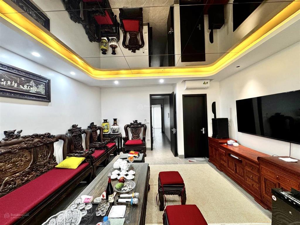 Cần tiền bán gấp nhà phố thái hà đống đa 80m2 7tầng ô tô tải tránh, vỉa hè kinh doanh chỉ 30 tỷ
