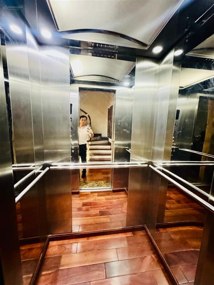 Bán gấp nhà gara 2 ô tô, kinh doanh phố tôn đức thắng 100m2 7 tầng thang máy mặt tiền 5.5m hơn 30ty