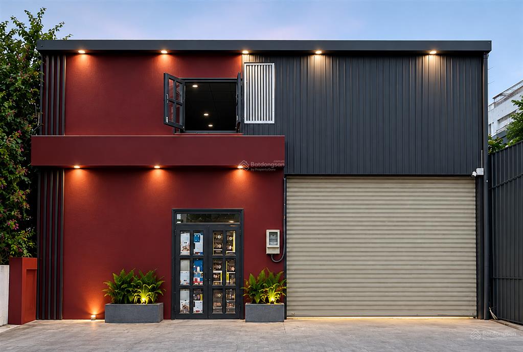 Tôi chính chủ bán nhà mặt phố bà điểm 1 giá 10,8 tỷ tl, 184m2, view đẹp hot! có thương lượng