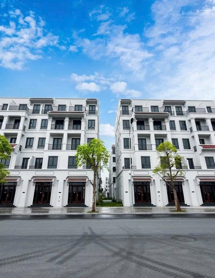 Bán cặp căn đập thông xẻ khe đông nam  viễn đông giá tốt  150m2