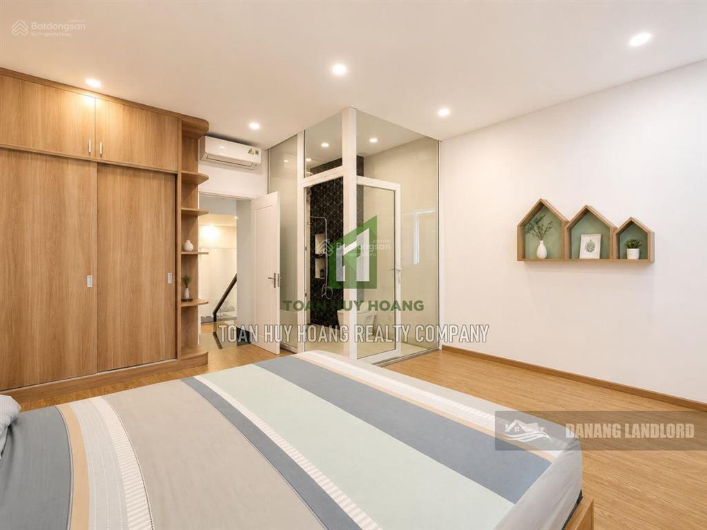 Nhà 4 phòng ngủ nội thất đẹp ở euro village