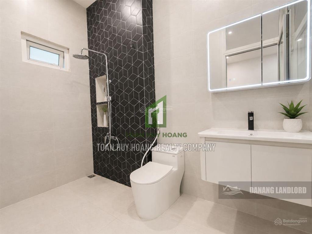 Nhà 4 phòng ngủ nội thất đẹp ở euro village