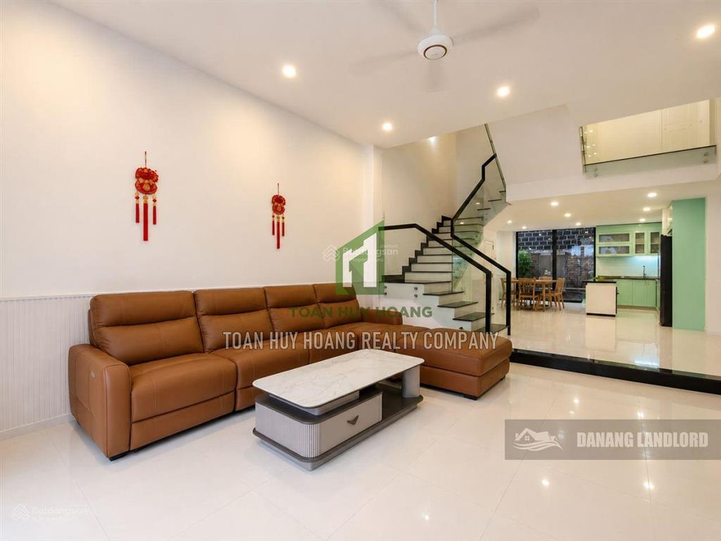 Nhà 4 phòng ngủ nội thất đẹp ở euro village