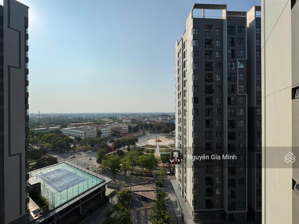 Định cư nước ngoài nên bán 2pn 2wc giá chỉ 2,75tỷ  59m2 tầng trung view đẹp cc westgate an gia