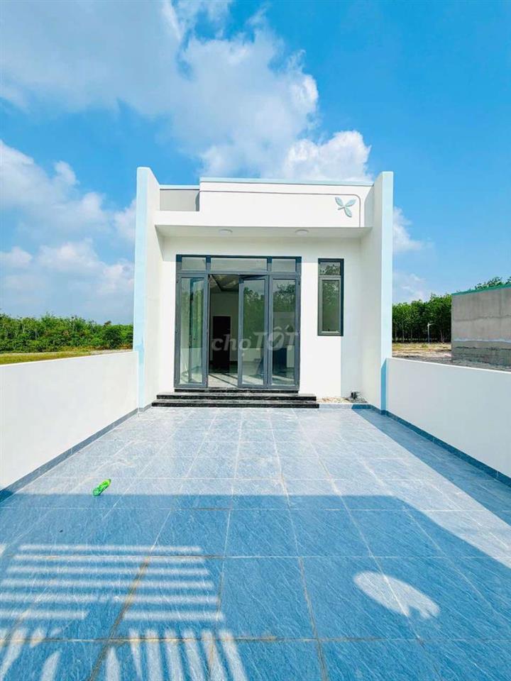 bán nhà sổ riêng, 5x30, đường 12m, gần kcn, giá trọn sổ 480