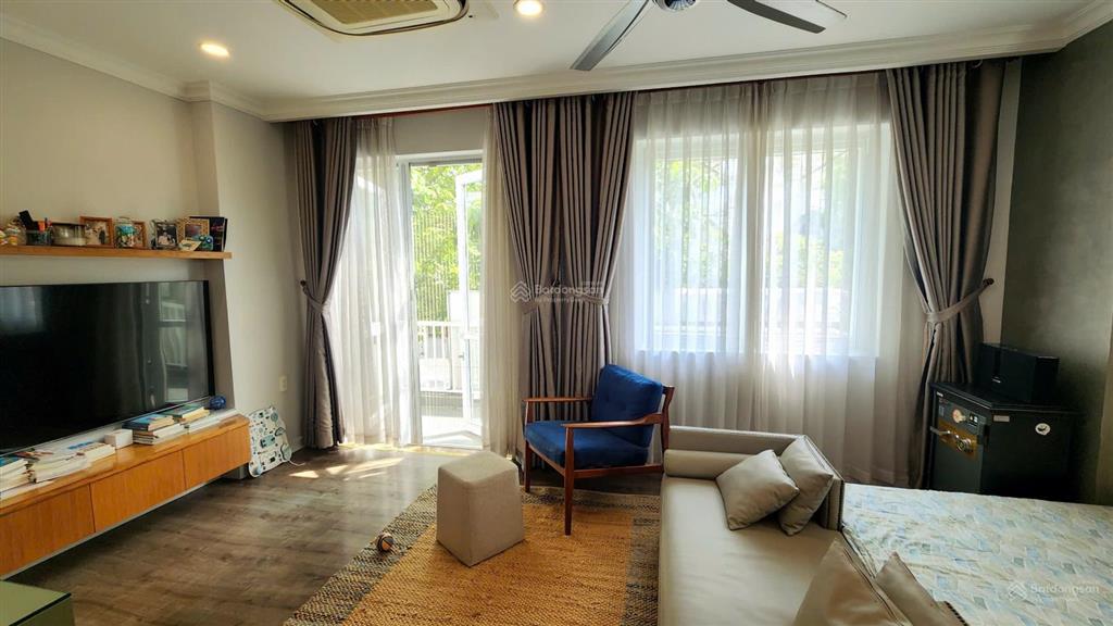 Cần bán nhà khu compound park riverside (bưng ông thoàn, q9)  75m2  chuyên nhận ký gửi mua bán q9