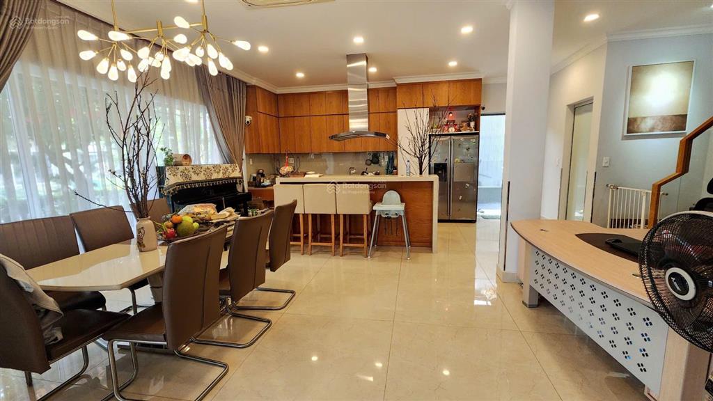 Cần bán nhà khu compound park riverside (bưng ông thoàn, q9)  75m2  chuyên nhận ký gửi mua bán q9