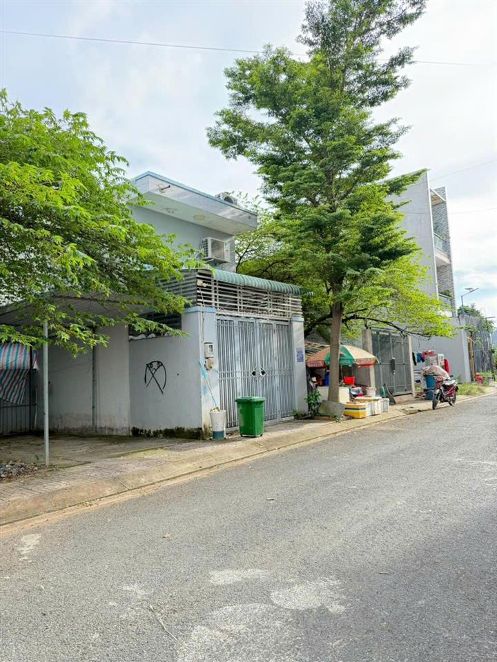 Bán căn nhà 6,6 tỷ dự án diamond town, hẻm 68 bưng ông thoàn, quận 9, tphcm