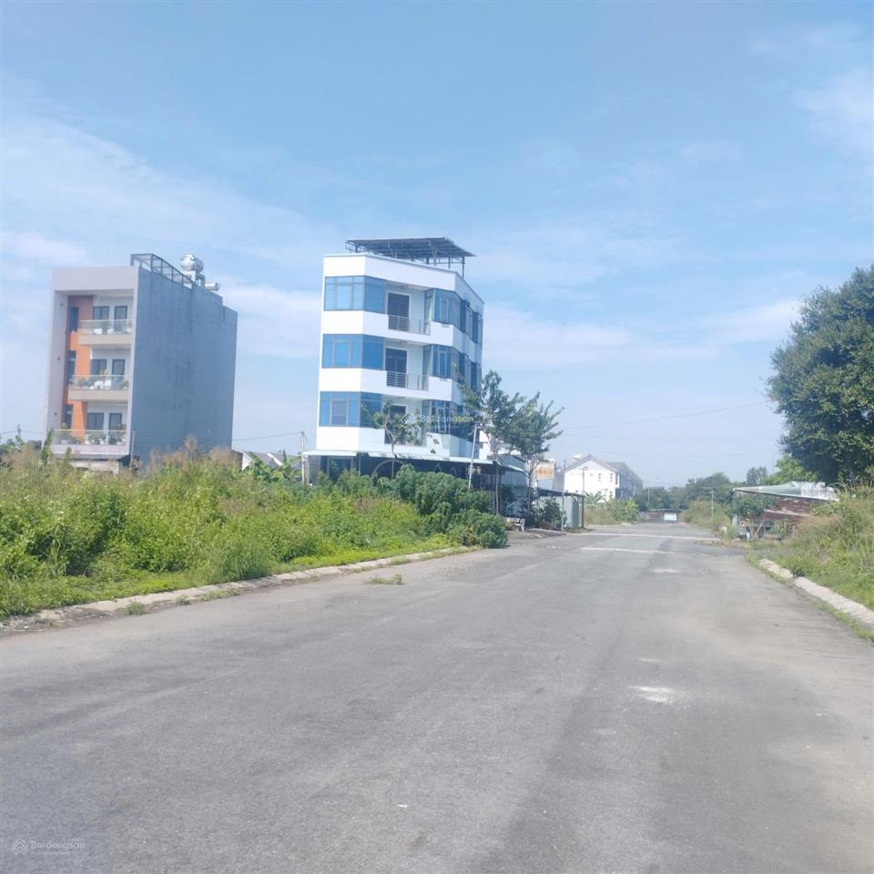 Cần bán đất nền dt 90120m2, kdc sở văn hoá thông tin, đường bưng ông thoàn, phường phú hữu, q9