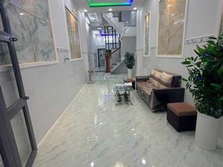 Cần bán nhà 3 tầng gần bến xe quận 8. 53 m giá 5 tỷ 950 triệu thương lượng. sổ hồng riêng