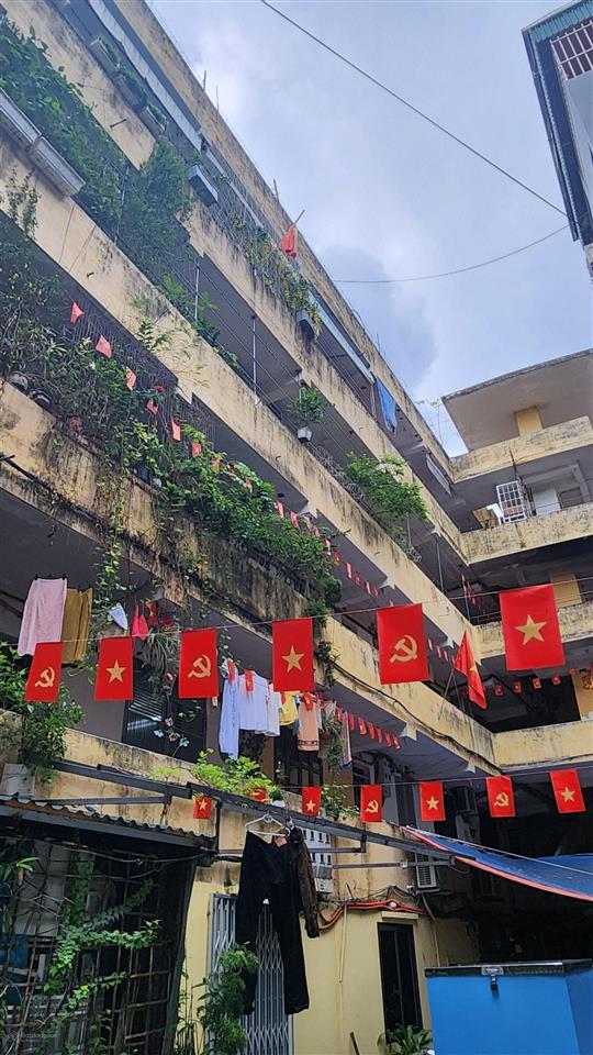 Bán căn hộ tập thể đẹp xuất sắc tại tôn đức thắng, đống đa, 2,7 tỷ, 17,6 m2