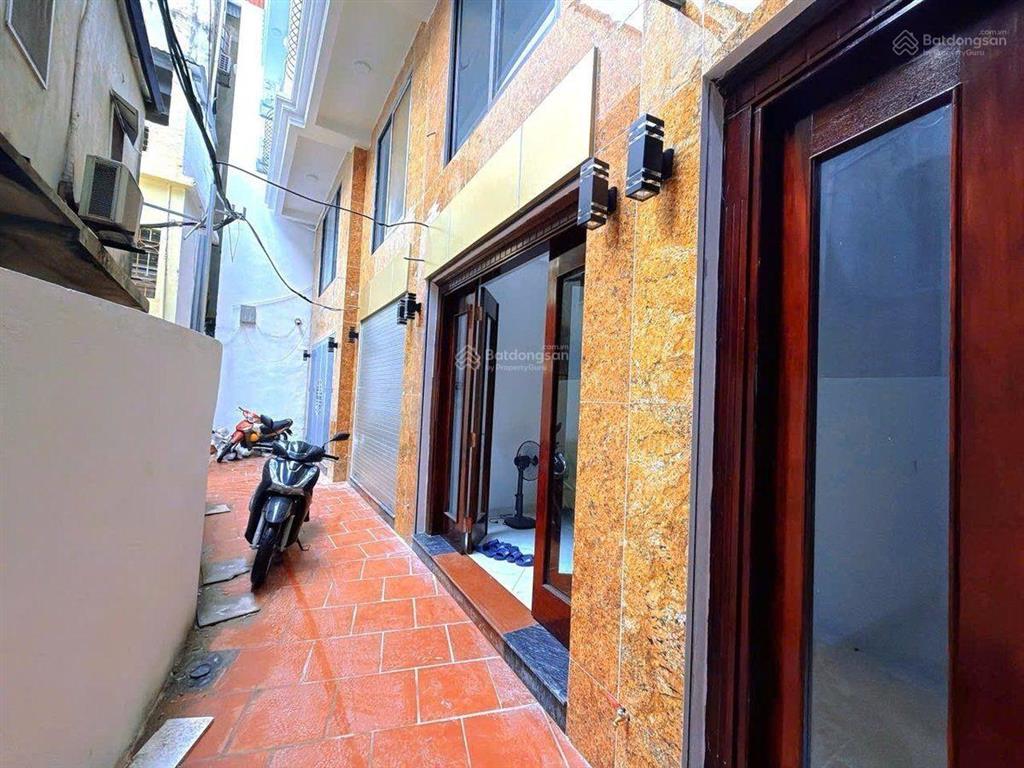 8.2 tỷ  x 6 tầng  phố yên lãng  đống đa  nhà xây mới  full nội thất