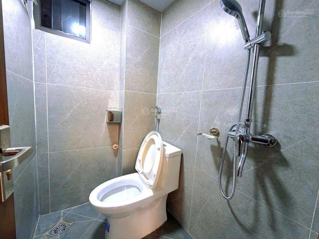 8.2 tỷ  x 6 tầng  phố yên lãng  đống đa  nhà xây mới  full nội thất