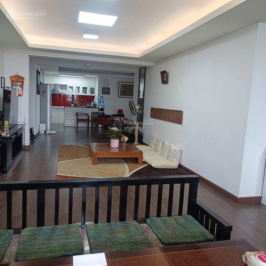 Bán căn hộ 154m2, 4pn, 2wc tại phạm ngọc thạch, nam đồng, đống đa, 14,9 tỷ vnd