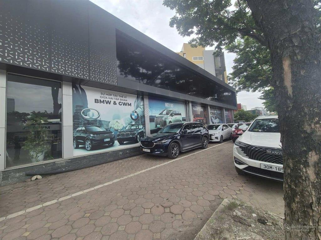 Cho thuê 400m2 mặt phố võ chí công, mặt tiền 25m