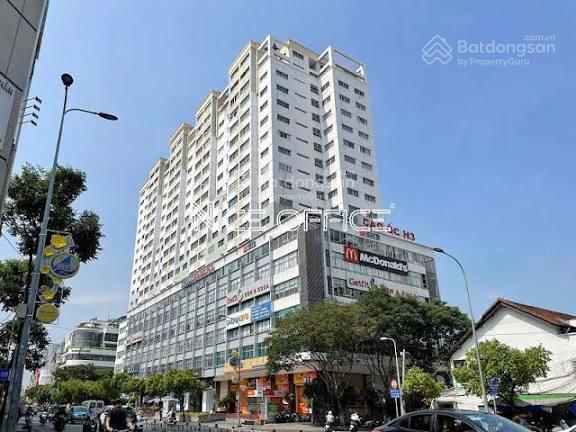 Cho thuê căn hộ chung cư h3. đường hoàng diệu. p6. q. 4. dt 40 m2,1p. wc. lầu cao view đẹp thoáng m