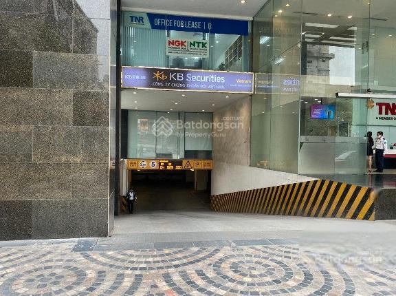 Cho thuê sàn văn phòng tòa nhà sky city 88 láng hạ, đống đa giá tốt, full tiện ích, sẵn bàn giao