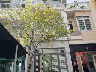 Nhà trung tâm q11 hẻm 600 hồng bàng nở hậu tài lộc 4 tầng đúc giá cực tốt