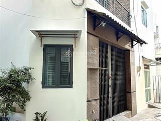 Nhà ngang khủng 10x10m đường lạc long quân, 9,1 tỷ, 104m2, 4pn, 2wc, chính chủ