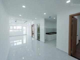 Chính chủ bán căn 84m2 2pn 2wc tầng 9 giá 2,45 tỷ bao hết thuế phí, nhận nhà ở ngay