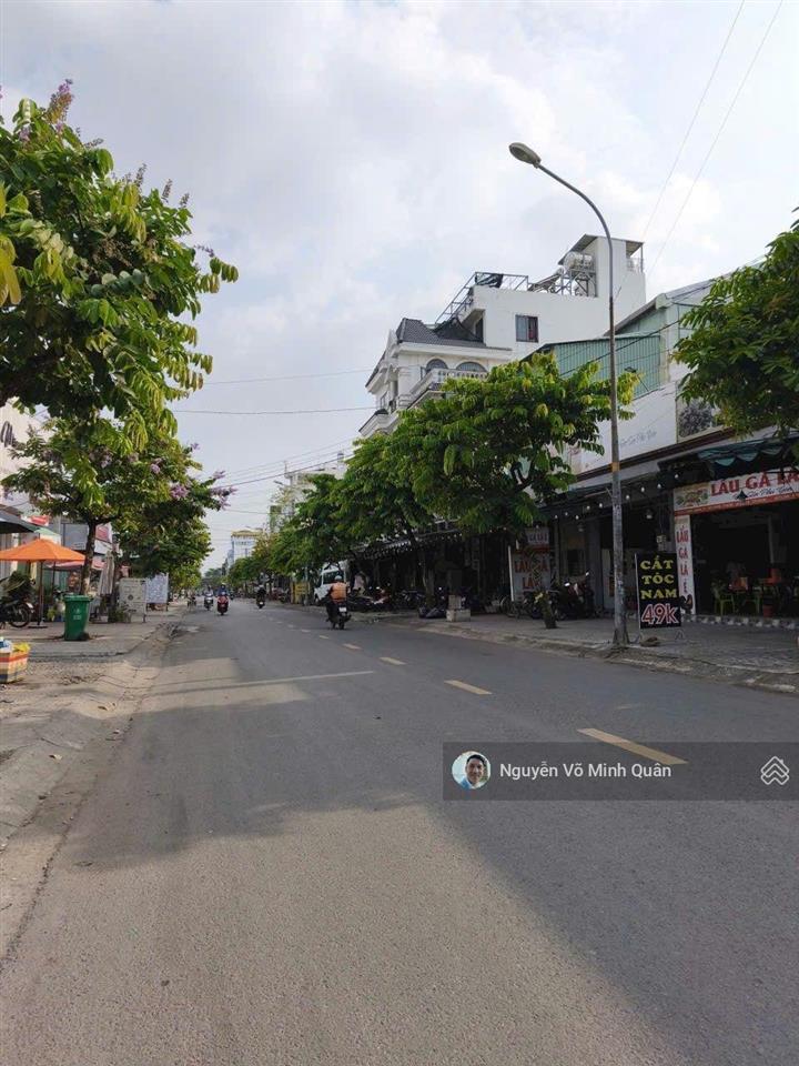 Nhà c4 mặt tiền kinh doanh đường 20m song hành đông hưng thuận q12, dt 5.3mx17m, gần trường chinh