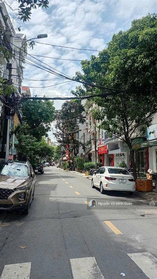 Tòa nhà chdv 7 tầng lê văn huân cộng hòa p13 tân bình.dt 7.5mx22m.dtcn 160m2.dòng tiền 1.5 tỷ năm