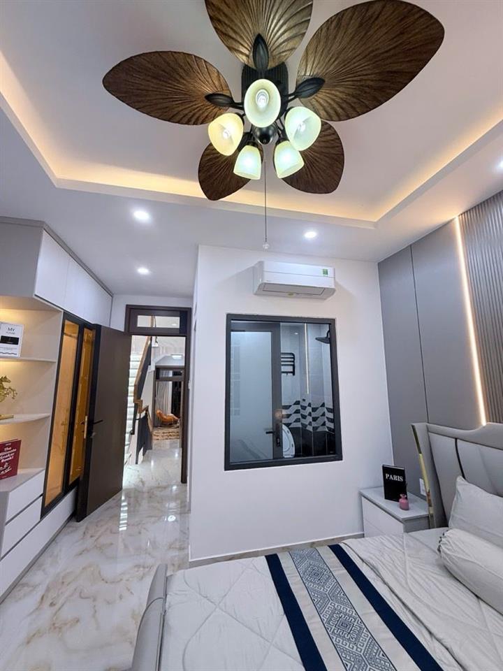 Nhà mới 5 tầng thang máy full nội thất.dt 4mx16m khu dân cư vip phan huy ích p an hội tây.chỉ 12 tỷ