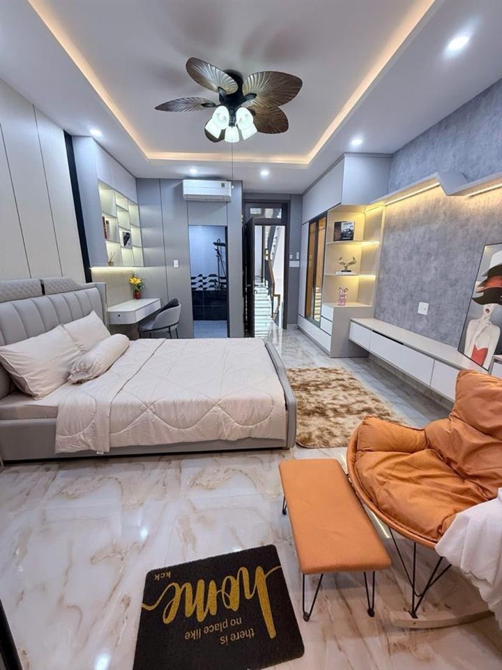 Nhà mới 5 tầng thang máy full nội thất.dt 4mx16m khu dân cư vip phan huy ích p an hội tây.chỉ 12 tỷ