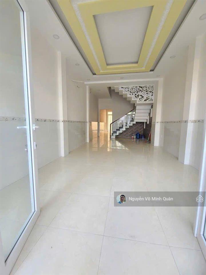 Nhà đẹp 4 tầng khu bàn cờ sát trường chinh p. đông hưng thuận. dt 4mx24m. khu nhà cao tầng.8.9 tỷ