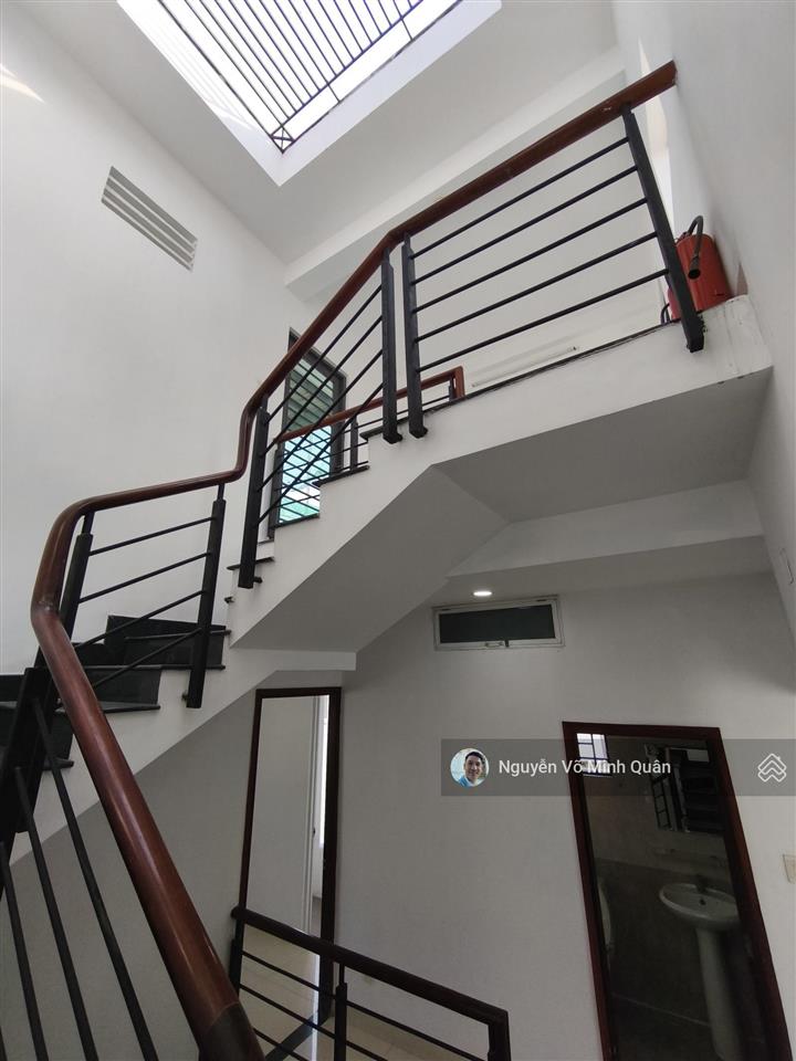 Nhà đẹp 5 tầng phan huy ích sát trường chinh p tân sơn. dt 5.1mx14m. hxh vào ở ngay. chỉ 6.99 tỷ tl
